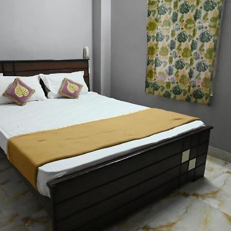 Sathya Guest House Tiruvannāmalai Extérieur photo