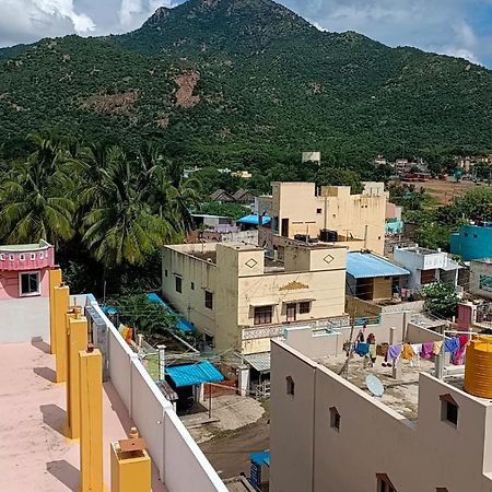 Sathya Guest House Tiruvannāmalai Extérieur photo